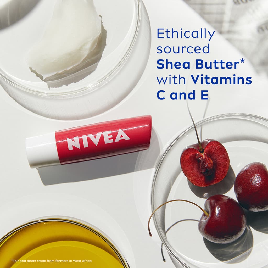 NIVEA Cherry Fruity Shine Lipbalm + Soft Light Moisturizing Cream Berry Blossom Cherry/Berry