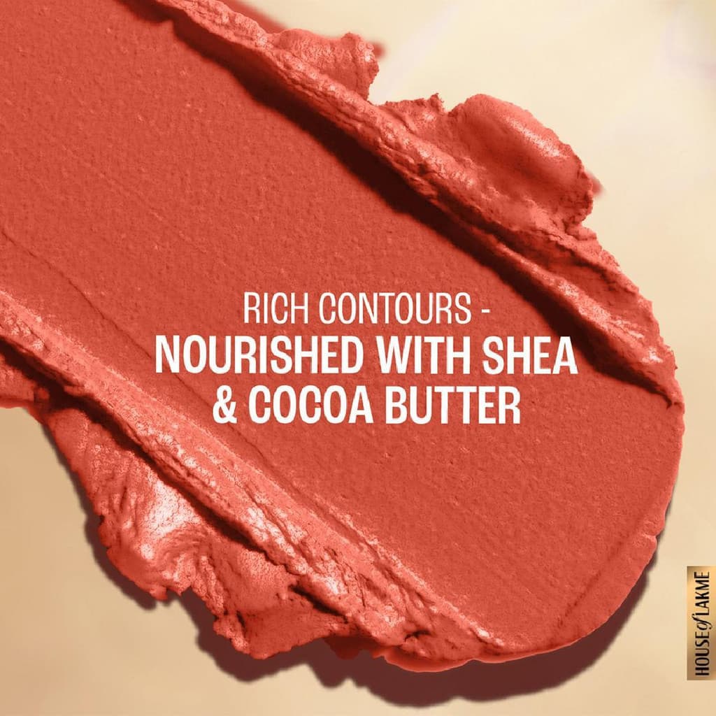 Lakmé 9TO5 Primer + Matte Lip Color Brick Blush