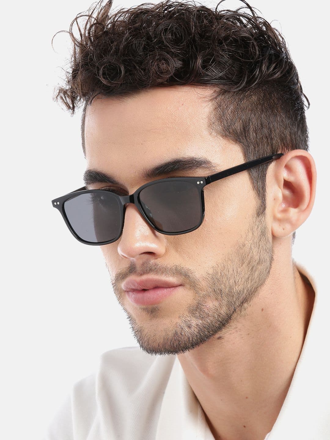 Carlton London Unisex Polarised Square Sunglasses R86015