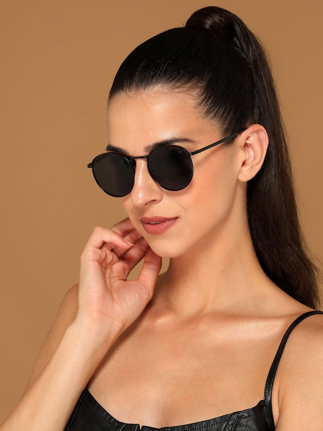 Voyage Unisex Black Lens & Black Round Sunglasses 1915MG3625