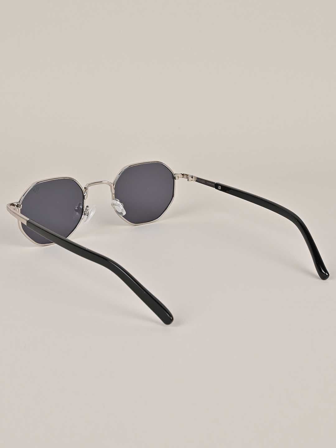 Voyage X fwd Unisex Black Lens & Silver-Toned Round Sunglasses with UV Protected Lens