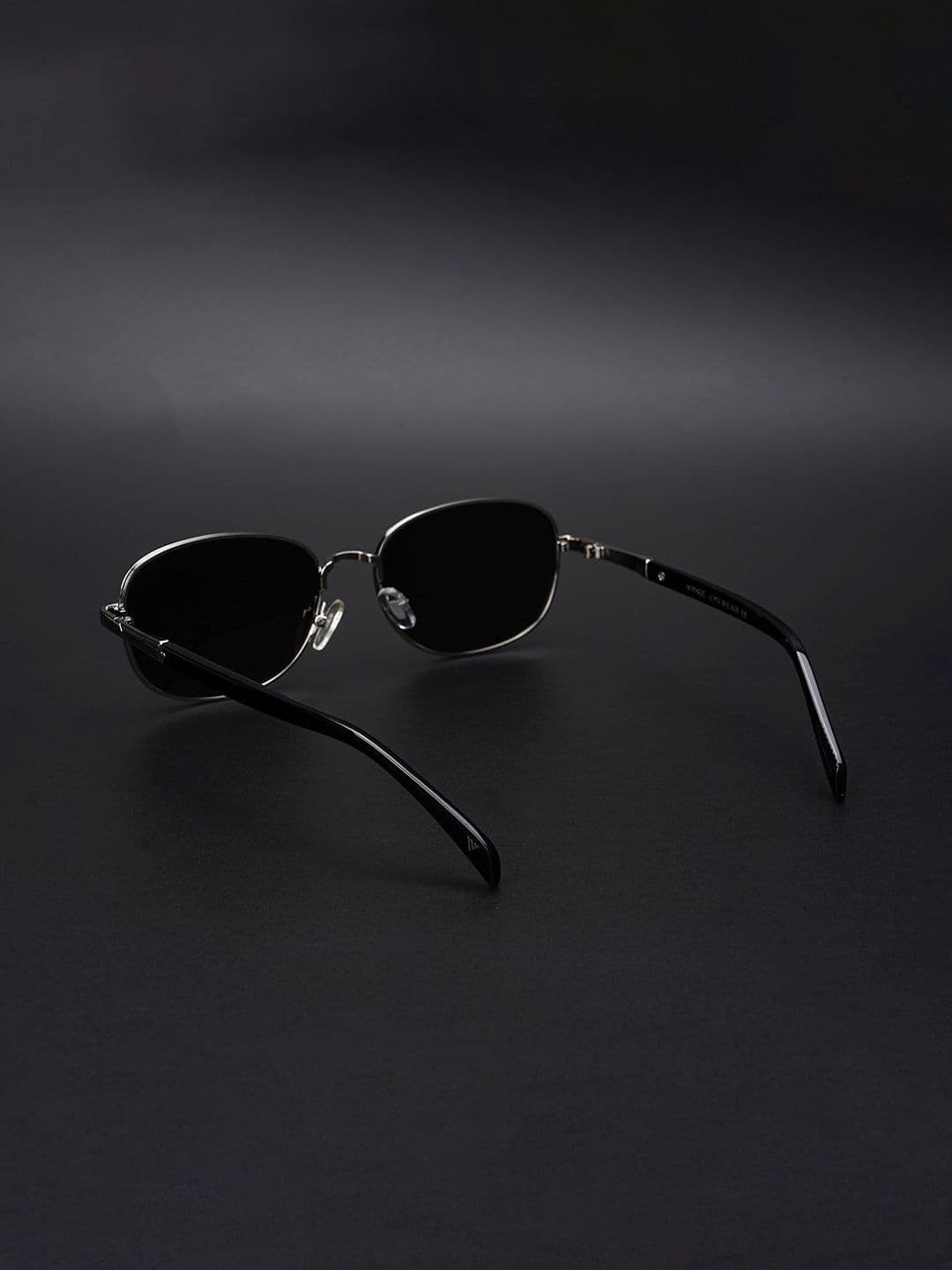 Voyage Unisex Square Sunglasses with Polarised and UV Protected Lens