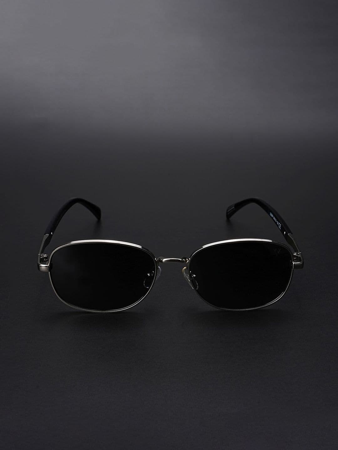 Voyage Unisex Square Sunglasses with Polarised and UV Protected Lens