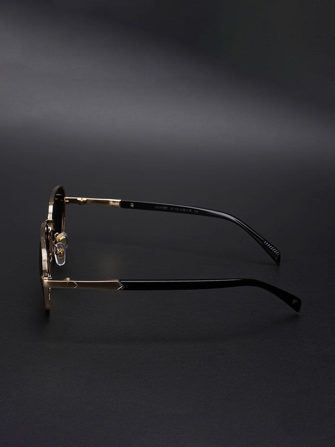 Voyage Unisex Square Sunglasses With Polarised and UV Protected Lens 2288PMG5850