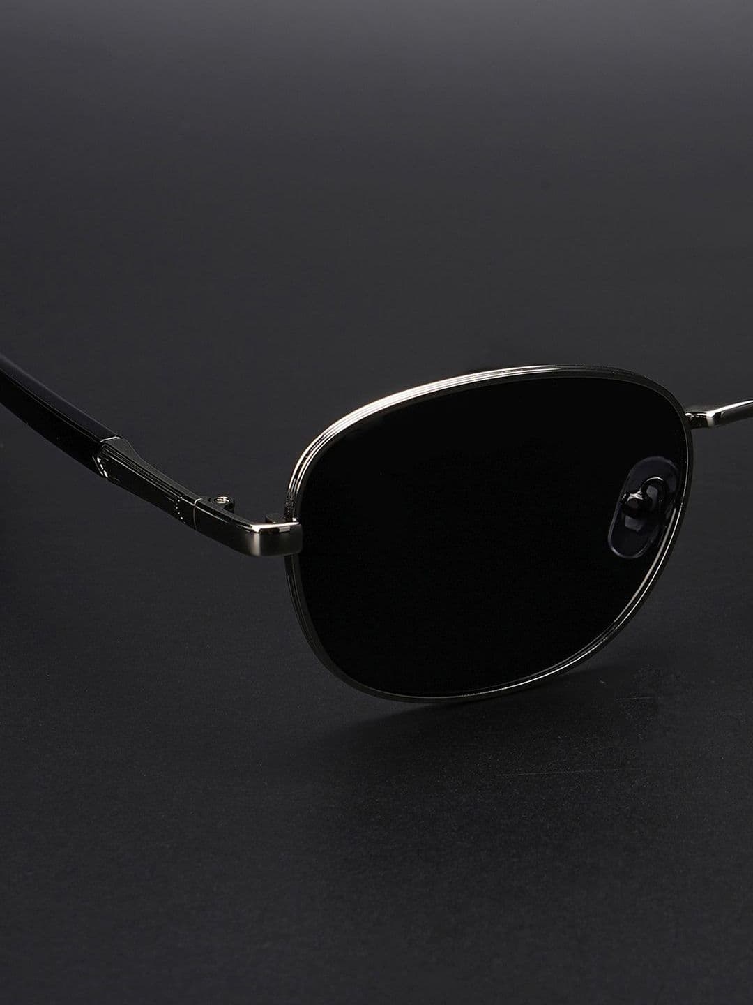 Voyage Unisex Square Sunglasses with Polarised and UV Protected Lens