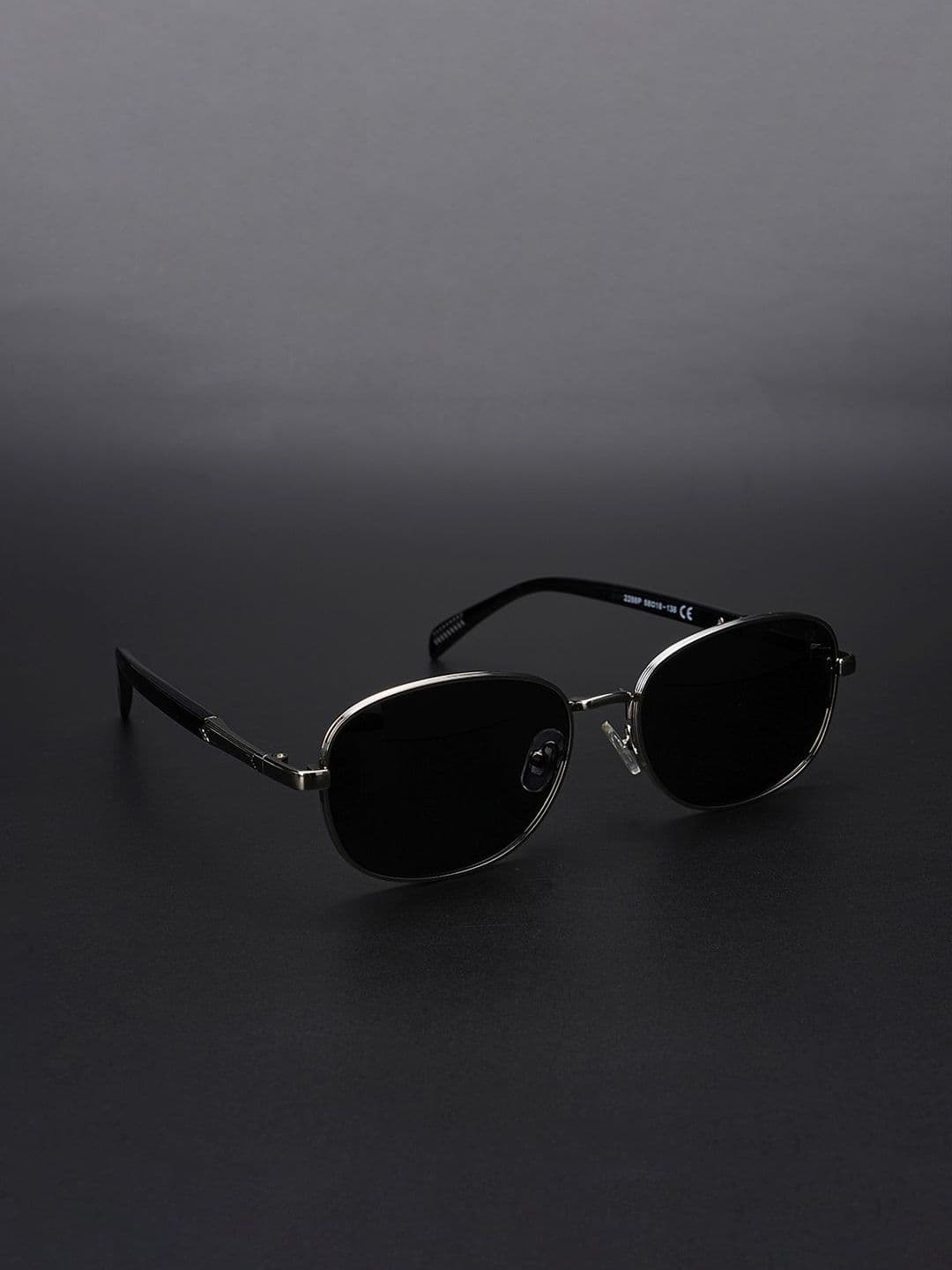 Voyage Unisex Square Sunglasses with Polarised and UV Protected Lens