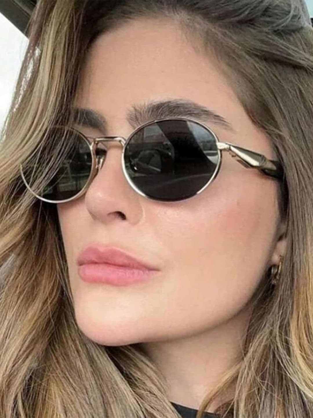 DressBerry X fwd Women Round Sunglasses with UV Protected Lens