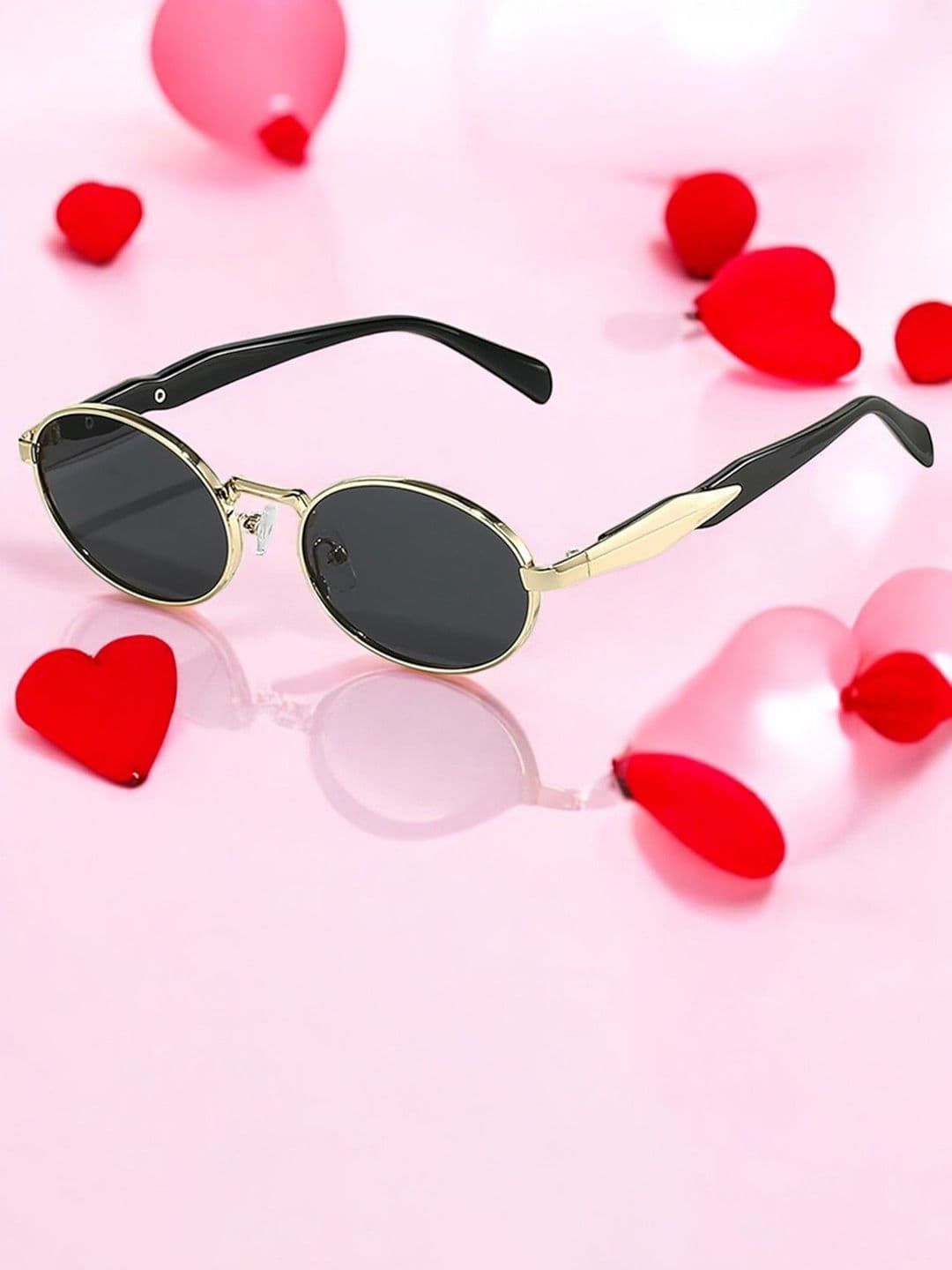 DressBerry X fwd Women Round Sunglasses with UV Protected Lens