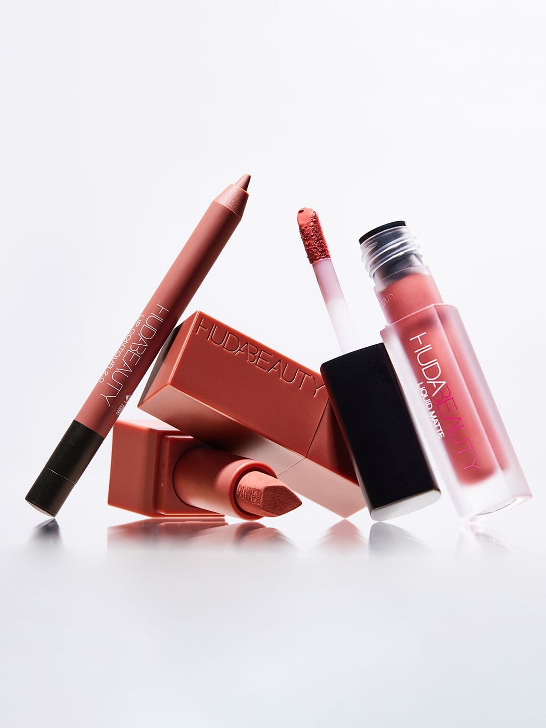 Huda Beauty Liquid Matte Ultra-Comfort Transfer-Proof Mini Lipstick 1.9 ml - Bombshell