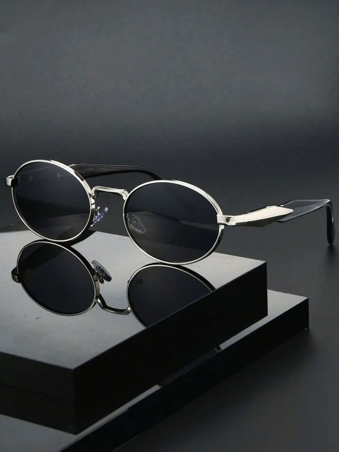 FUNGLASSES Unisex Oval with UV Protected Lens Sunglasses PUSHPA RAJ V SILVER BLACK