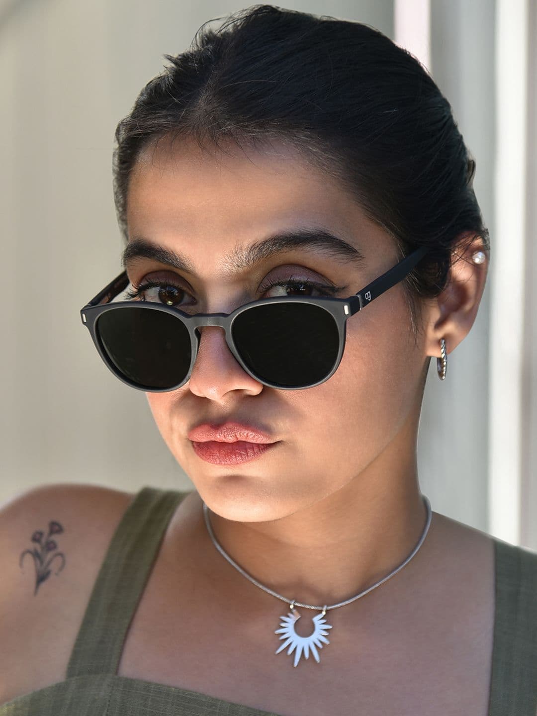 Woggles Unisex Round Sunglasses with Polarised Lens-WOWFRO-02-M09-1084-M