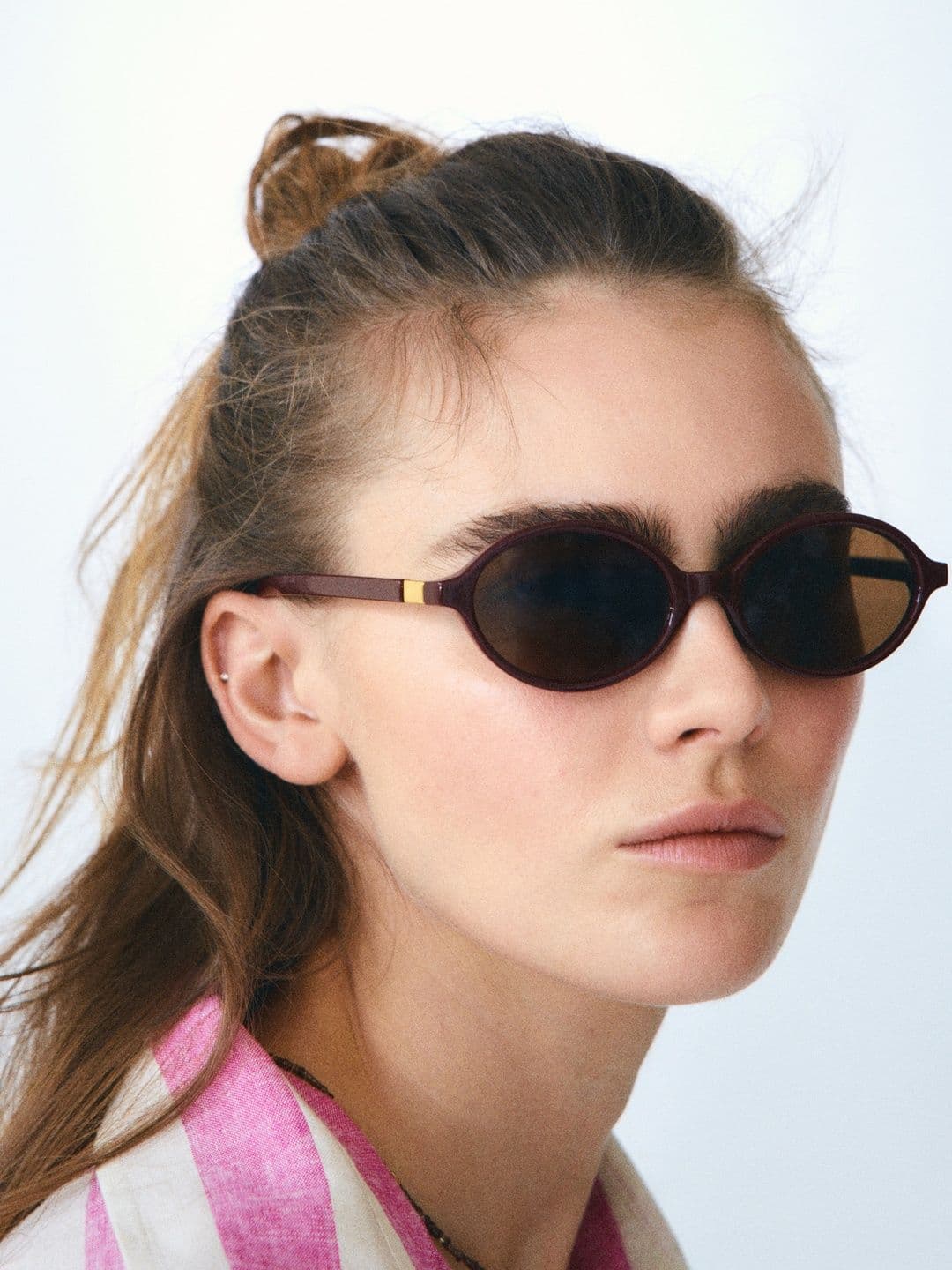 H&M Women Oval Sunglasses