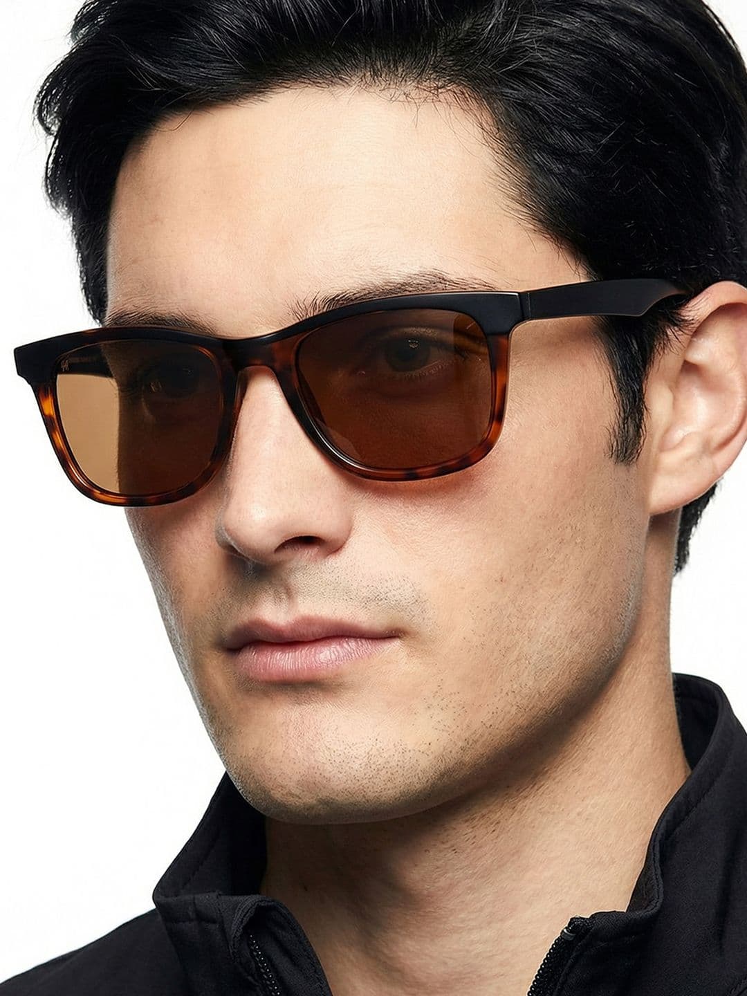 Vincent Chase by Lenskart Unisex Brown Lens & Black Wayfarer Sunglasses with Polarised and UV Protected Lens