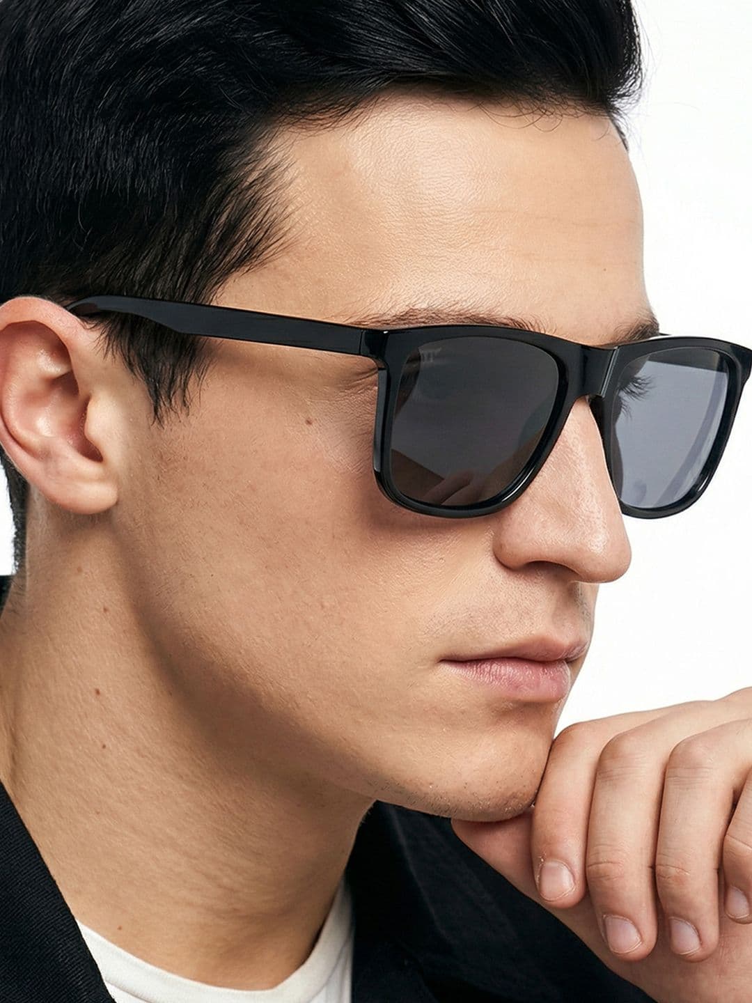 Vincent Chase by Lenskart Unisex Grey Lens & Black Sports Sunglasses with UV Protected Lens