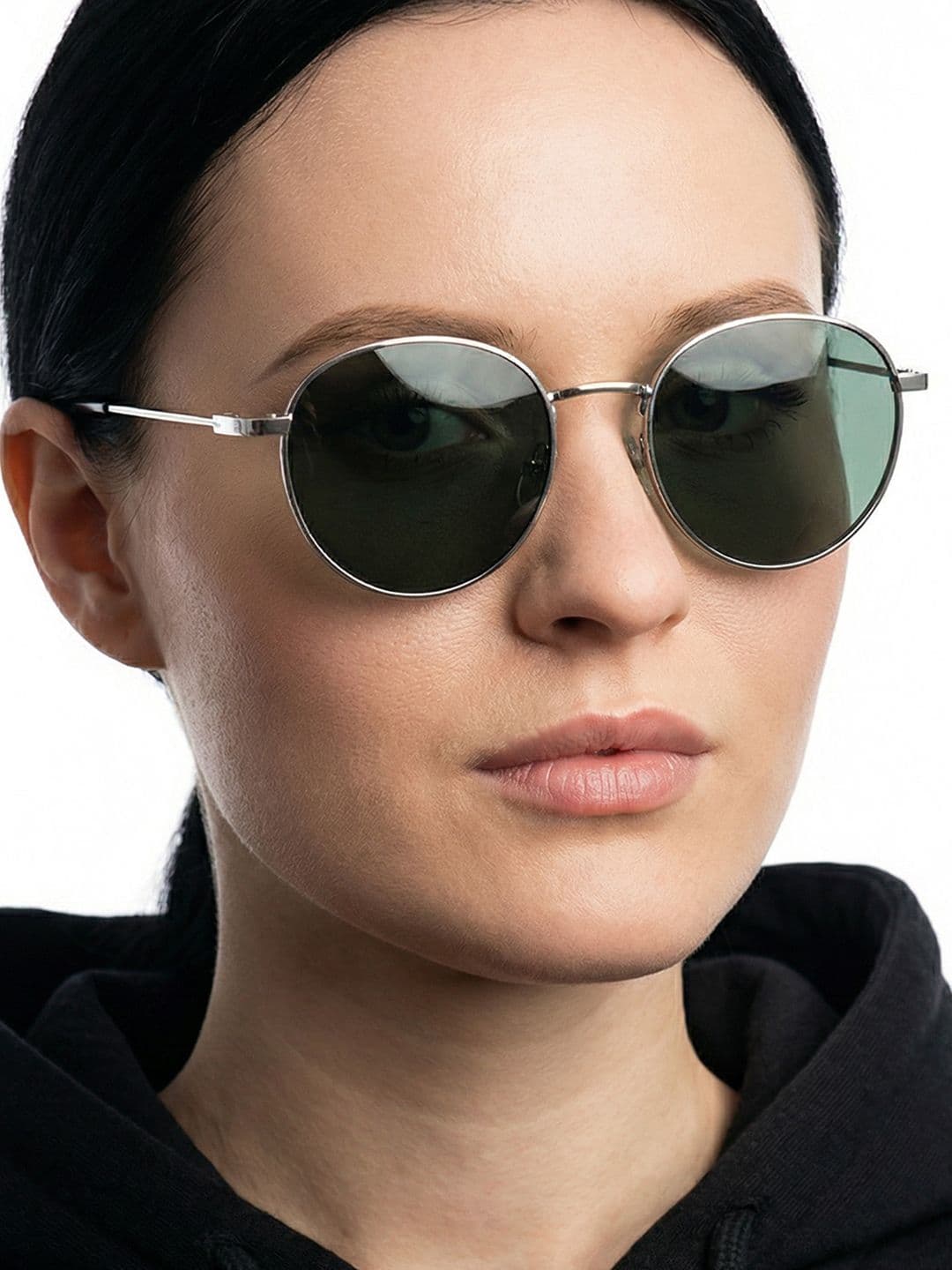 Vincent Chase by Lenskart Unisex Green Lens & Silver-Toned Round Sunglasses with Polarised and UV Protected Lens