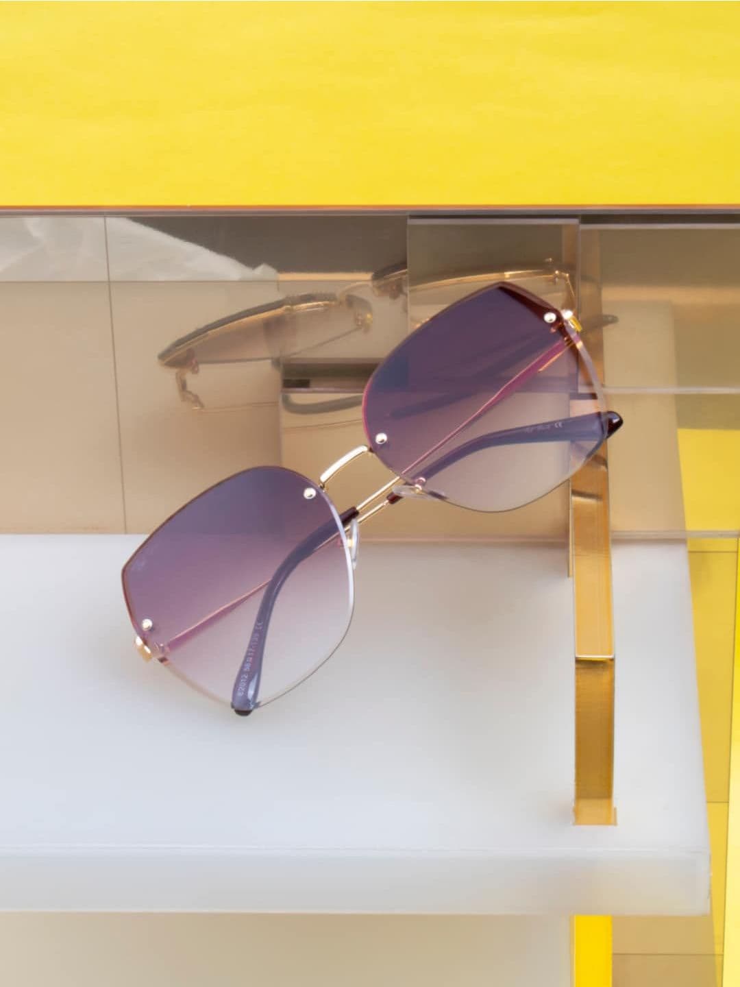 Ted Smith Women Square Sunglasses With UV Protected Lens