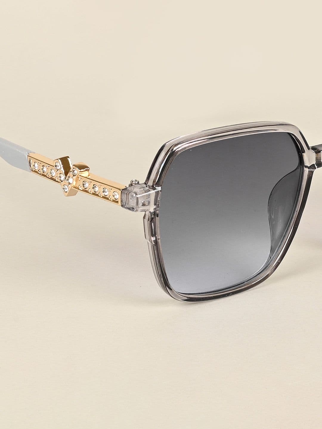 Voyage Women Grey Lens & Gunmetal-Toned Square Sunglasses With UV Protected Lens