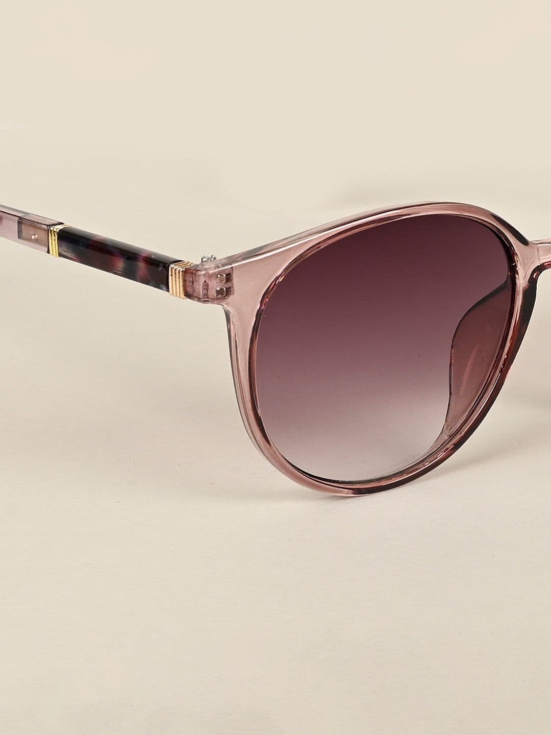 Voyage Women Round Sunglasses With UV Protected Lens A3099MG4271