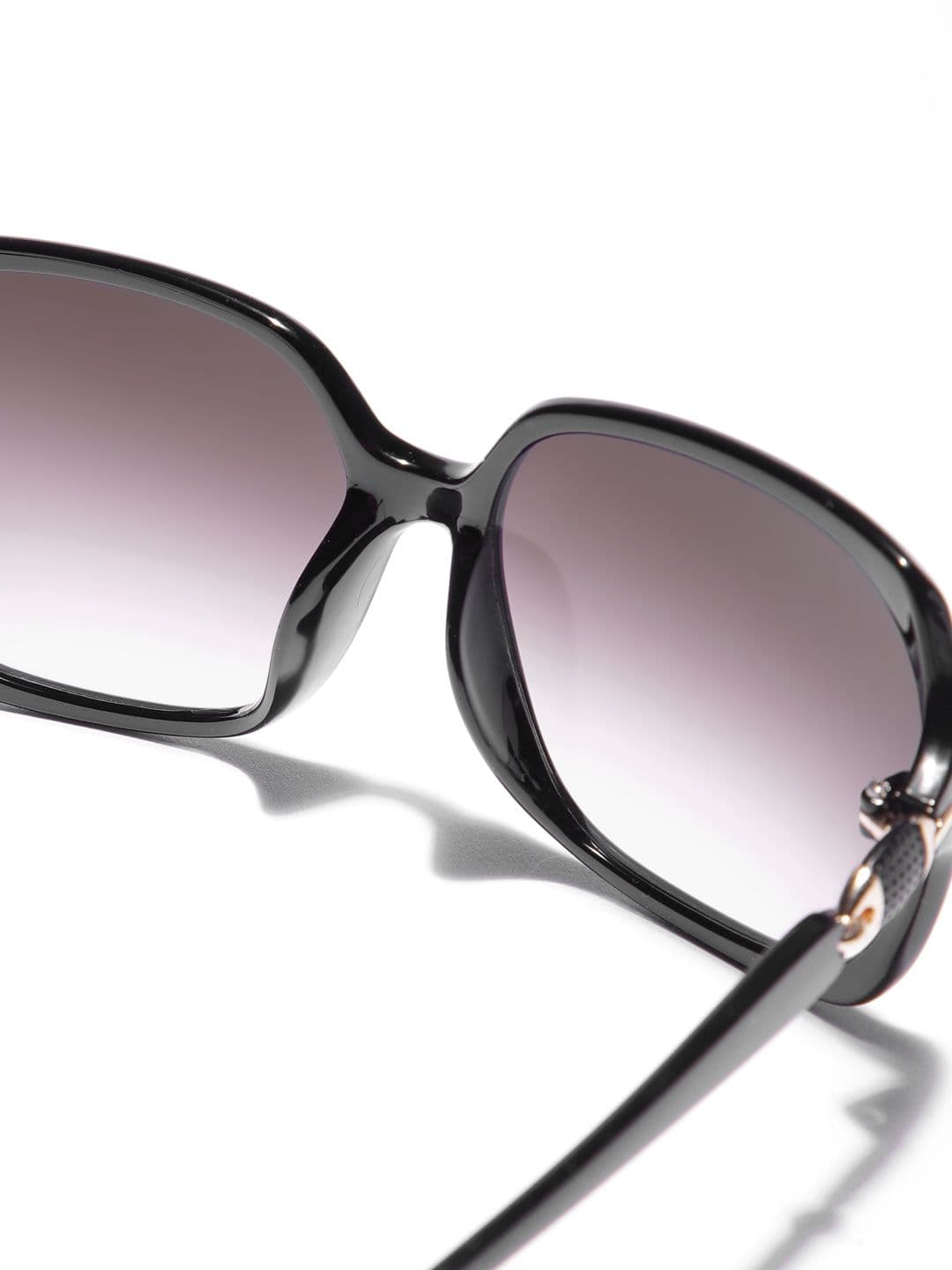 Carlton London Women Blue Lens & Black Oversized Sunglasses with UV Protected Lens