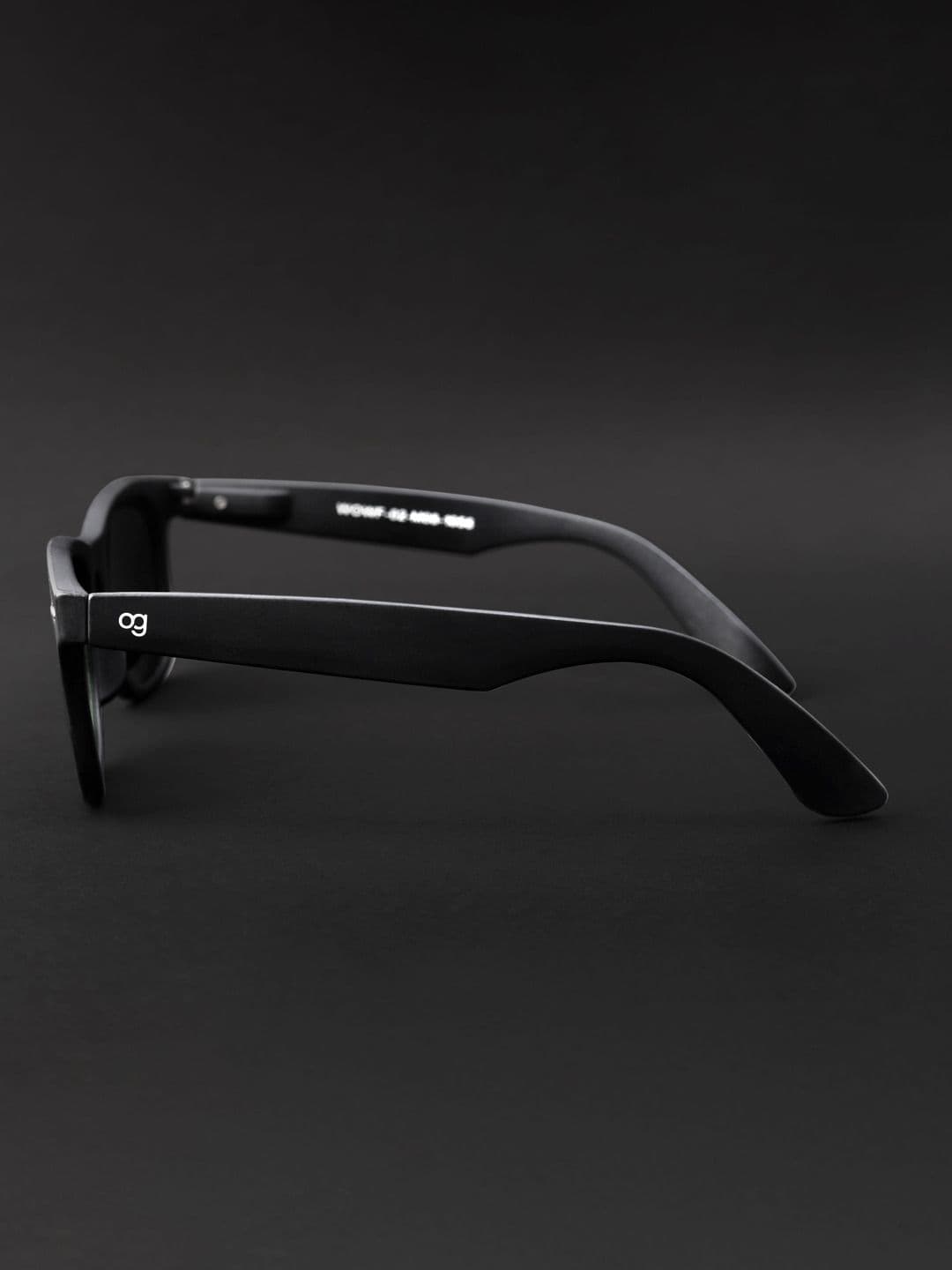 Woggles Unisex Wayfarer Sunglasses with Polarised Lens