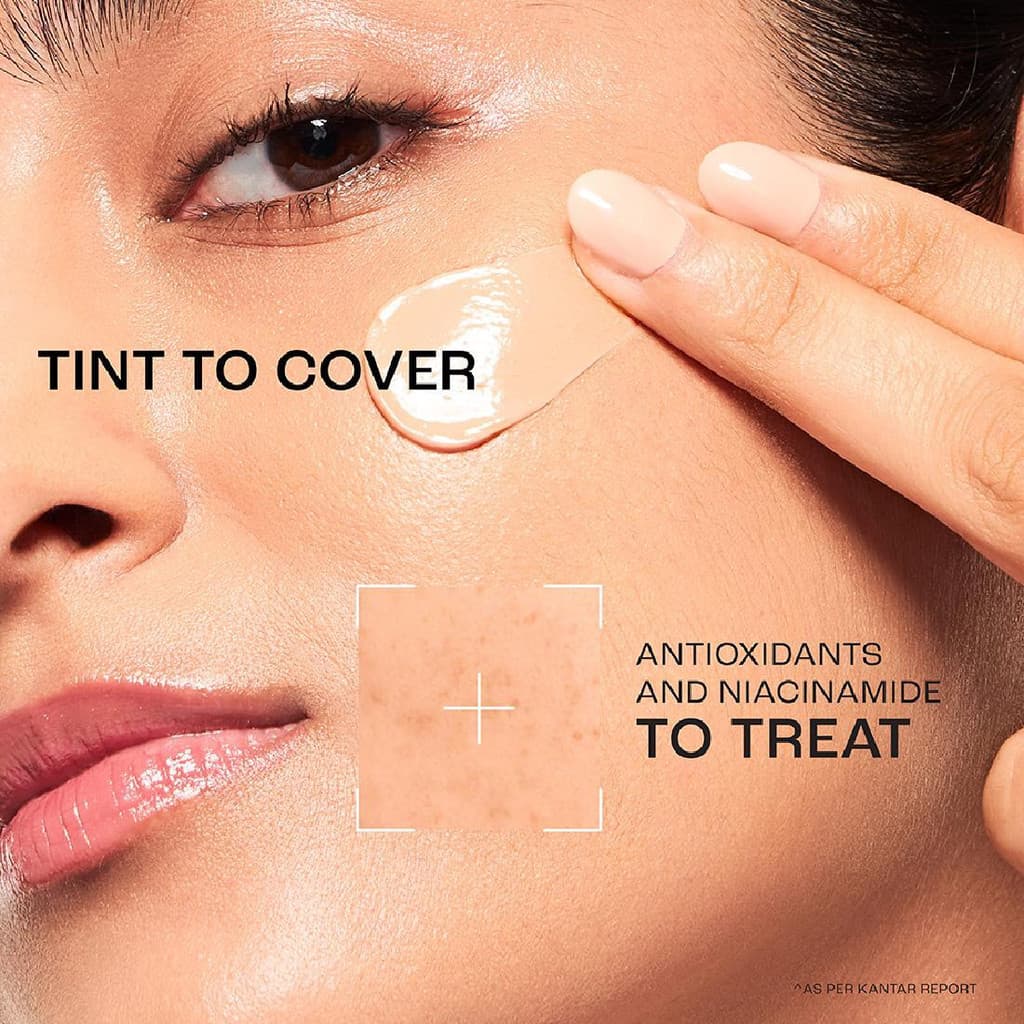 Lakmé 9 to 5 CC Foundation