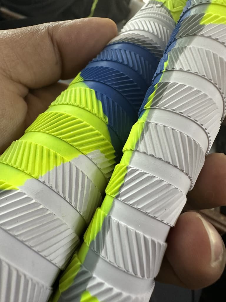 LIVOX Good Comfort Thunder blade Texture 7 Cricket Bat Grips Ultra Tacky